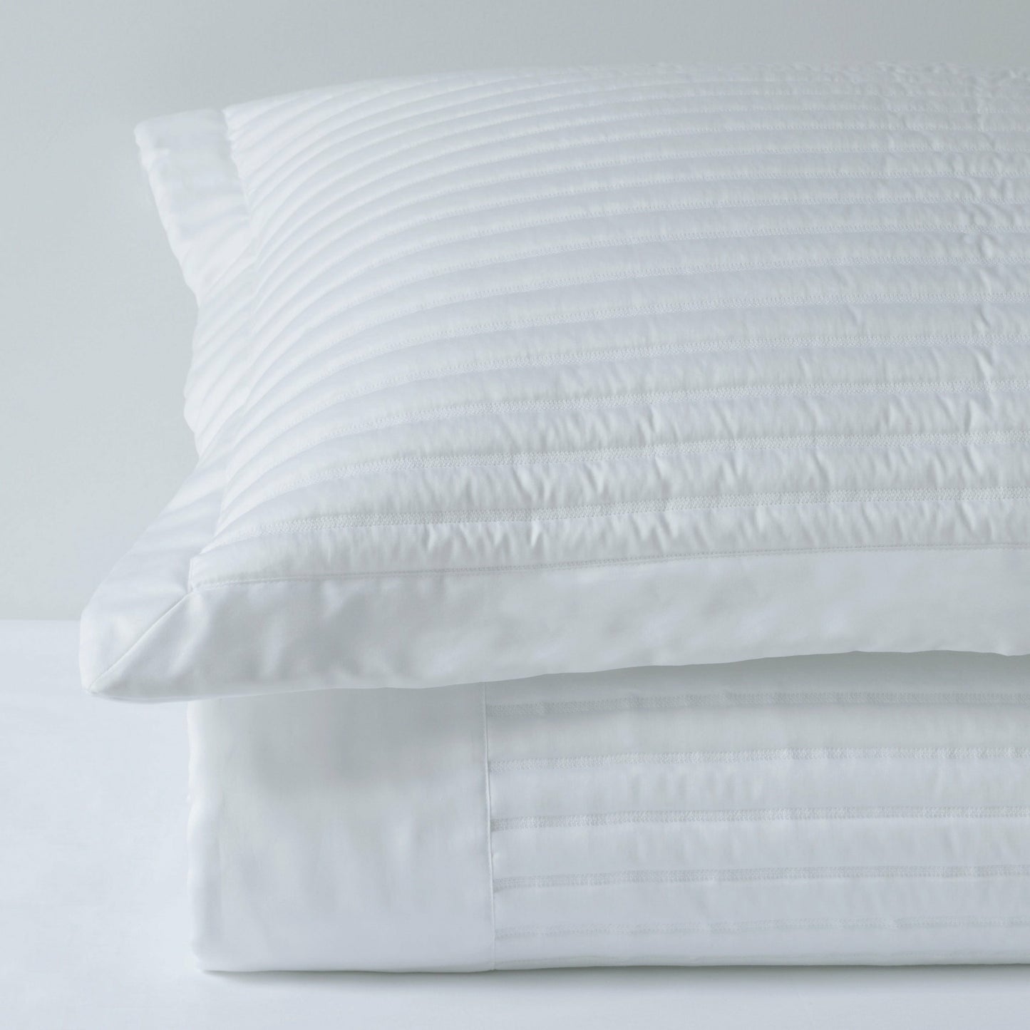 BOVI Monroe Coverlet - Champagne