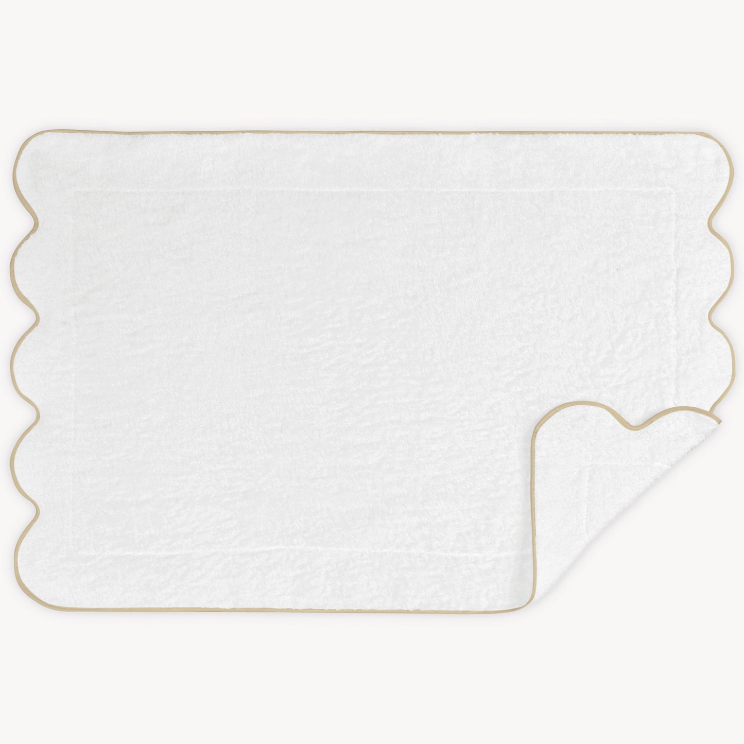 Matouk Cairo Scallop Bath Towels and Mats - Sand