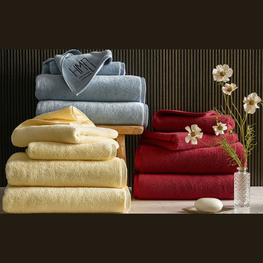 Matouk Milagro Bath Towels and Mats - Scarlet