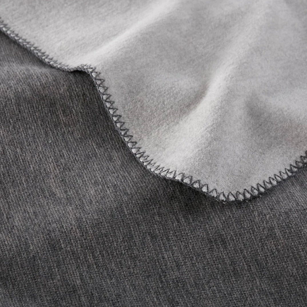Peacock Alley Alta Blankets - Gray