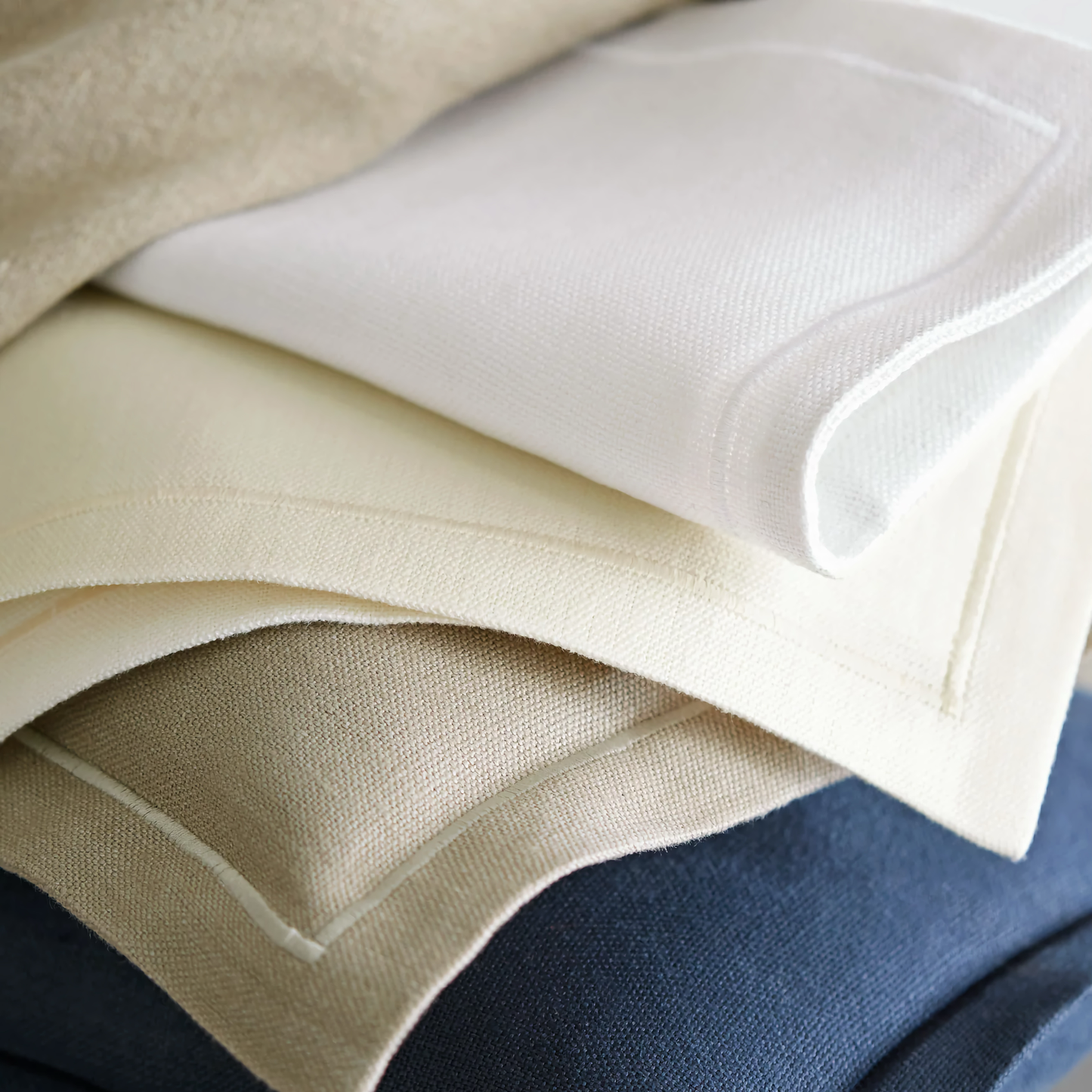 Peacock Alley Rio Satin Stitch Bedding - Pearl
