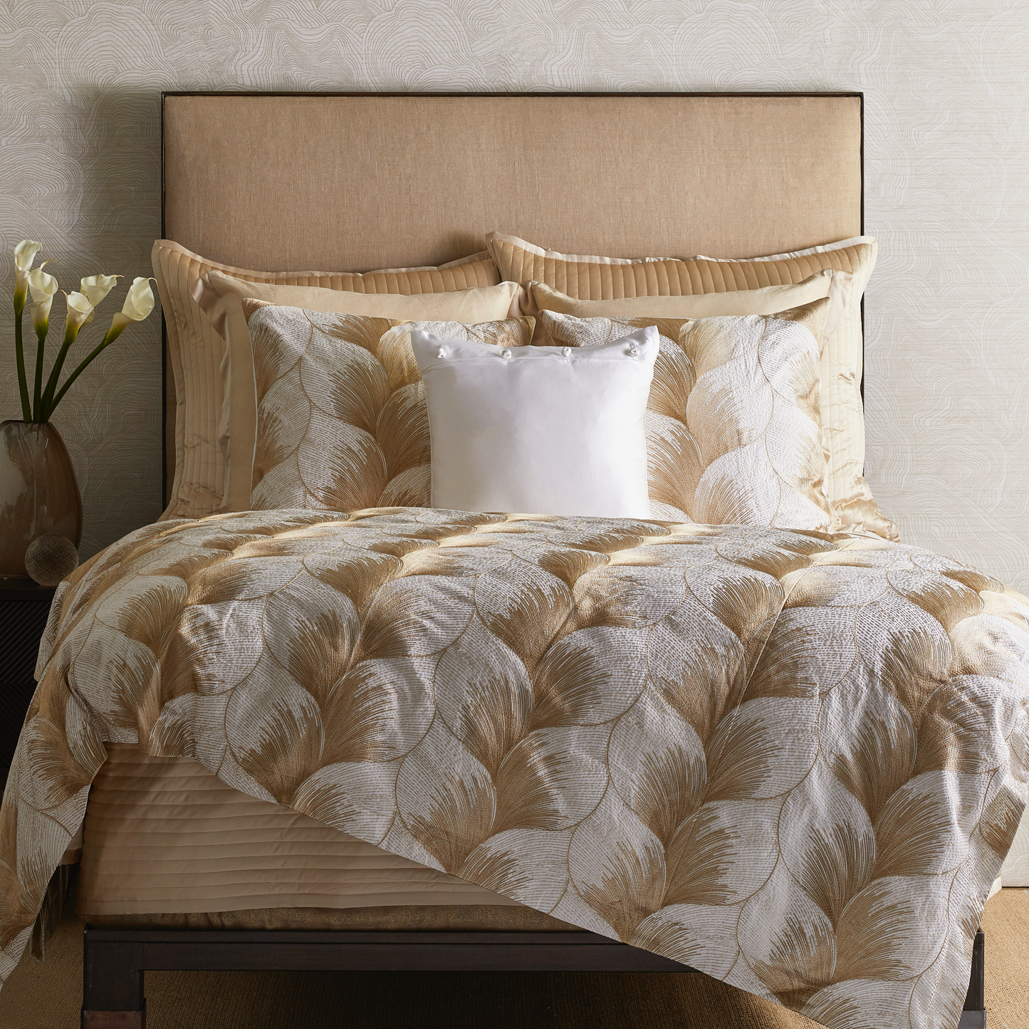 The Met x Ann Gish Lover's Kimono Duvet Cover and Sham - Pumice