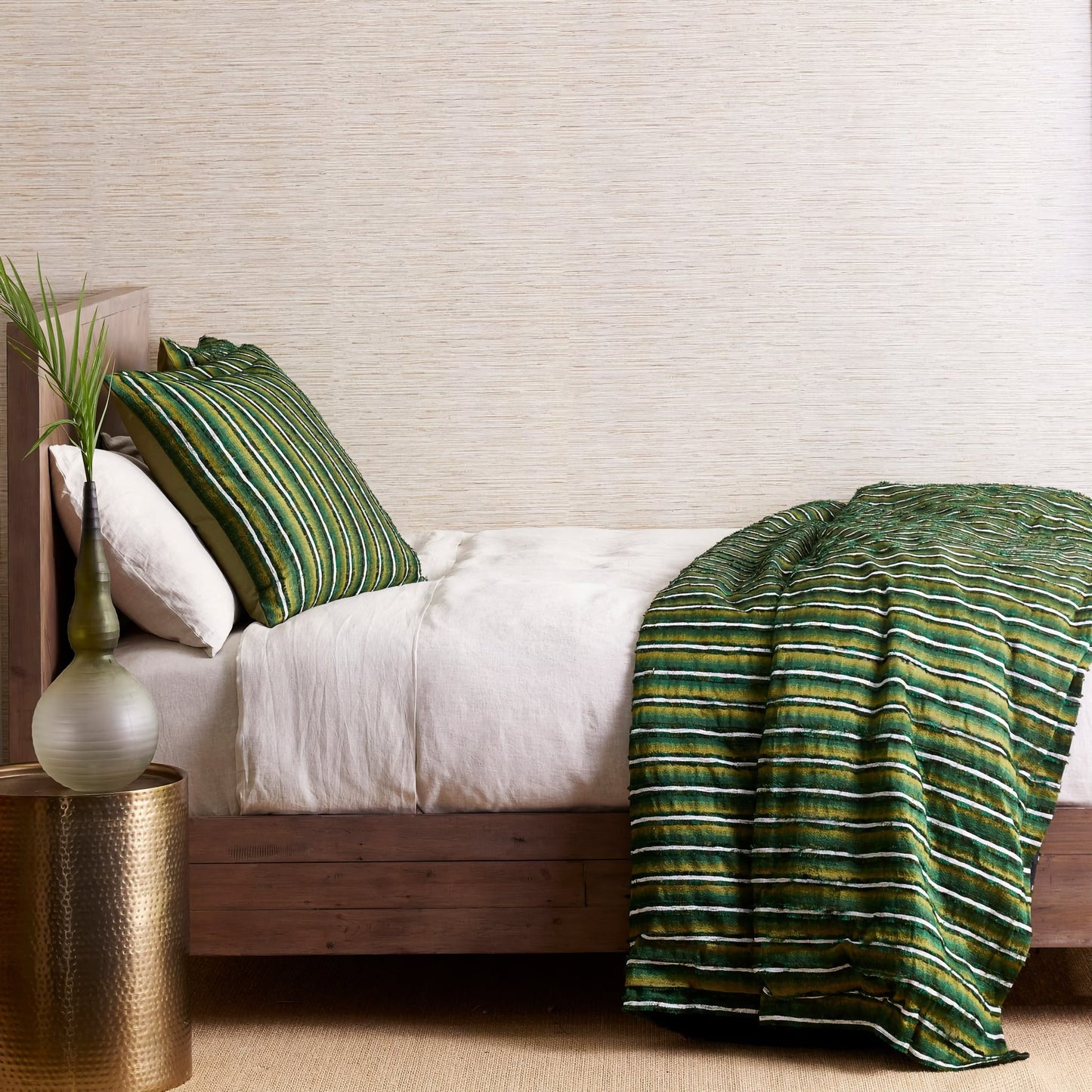 The Met x Ann Gish Pluma Duvet Cover and Decorative Pillow - Green
