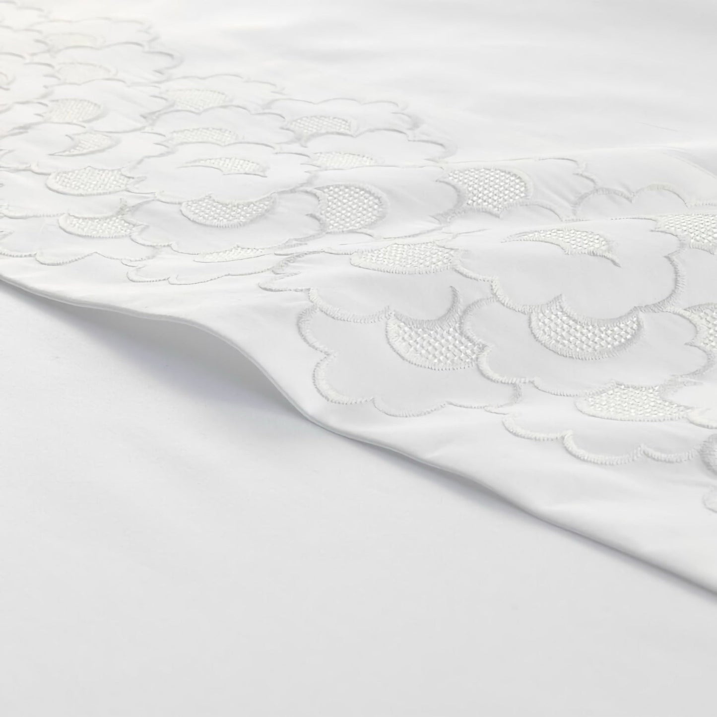 Yves Delorme Festons Bedding