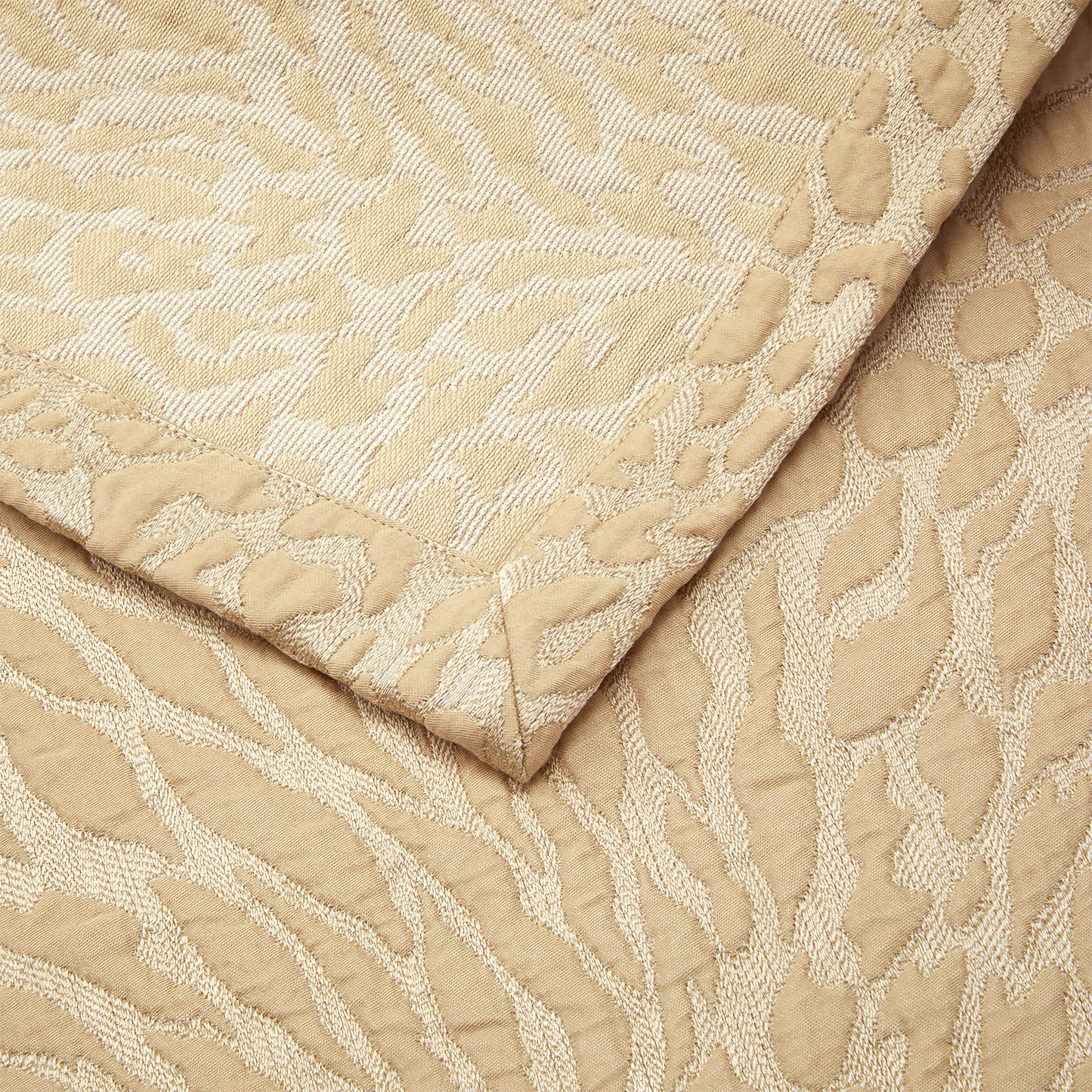 Yves Delorme Souvenir Coverlet and Decorative Pillow - Dune