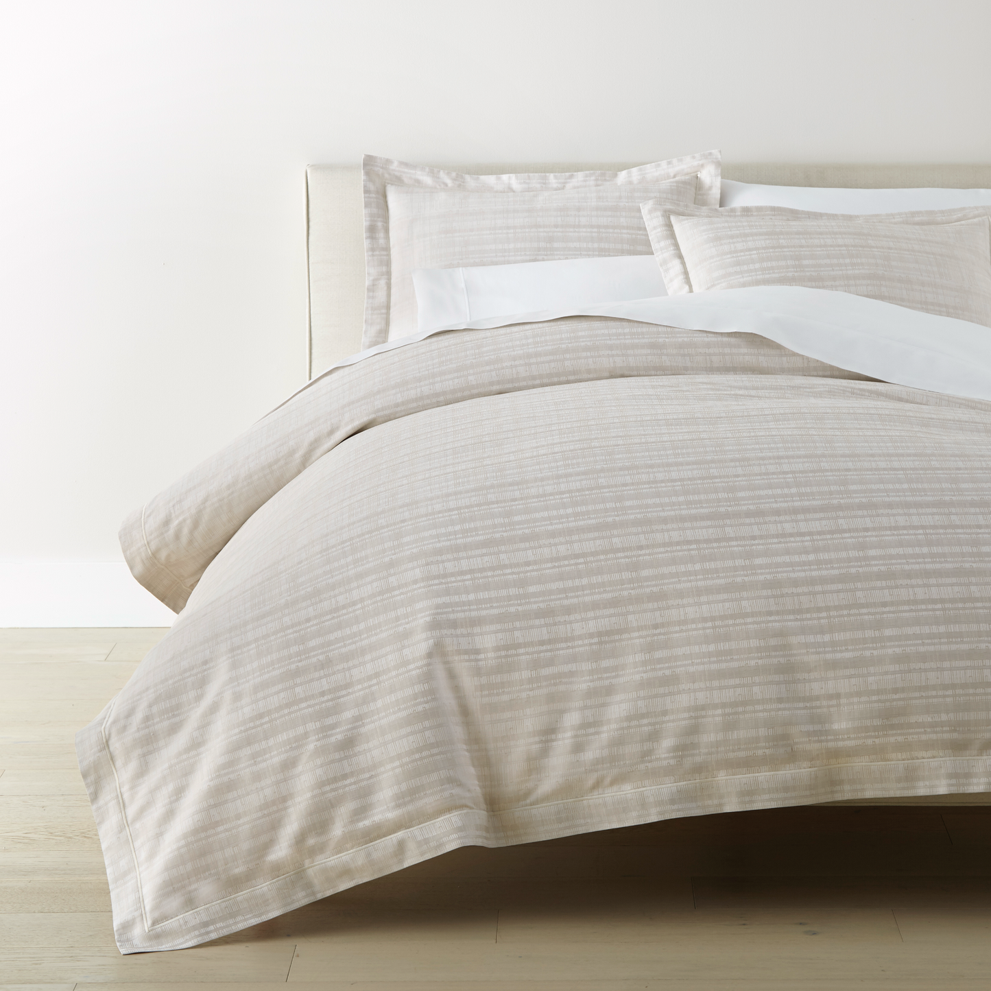 Peacock Alley Biagio Bedding - Pearl